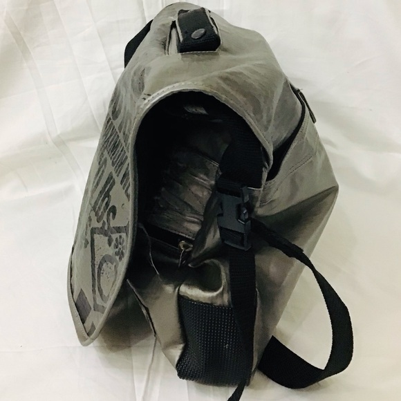 VINTAGE ESPIRIT Crossbody Messenger Bag - Picture 4 of 15